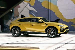 2019 Lamborghini Urus Giallo Auge on Forgiato Wheels (RDB-ECL)